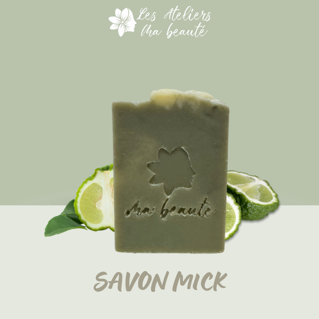 Savon « Mick » Noisette et argile verte - visage et corps- fabriqué à la main